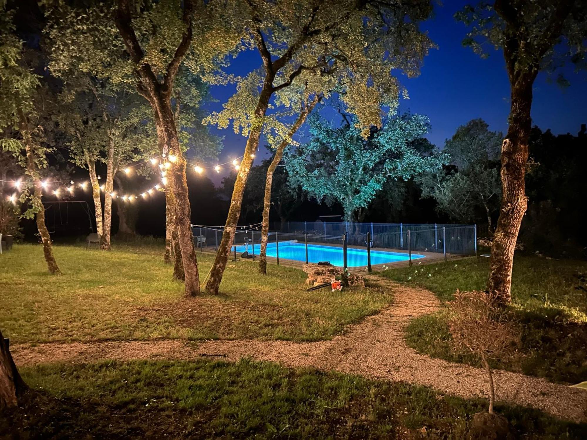 Le Domaine De La Claire Fontaine Gites -Chambres D'Hotes Montvalent Exterior foto